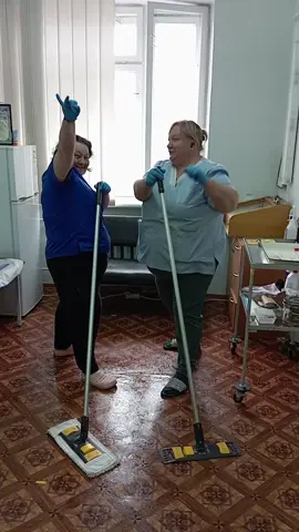 Психічна лікарня. 🍾🍷🥂Ментальне здоров'я🍸🍹🍷