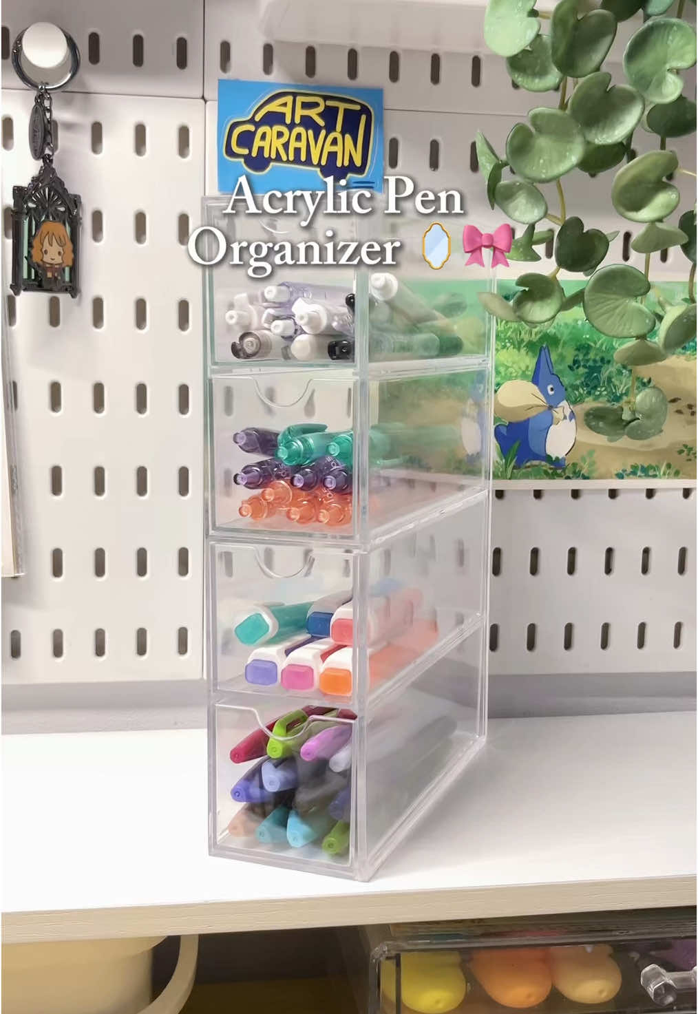 Organizing my pens using this acrylic organizer 🎀 #organizewithme #penorganizer #stationeryorganization #penorganization #stationery #acrylicorganizer #acrylicdrawer 
