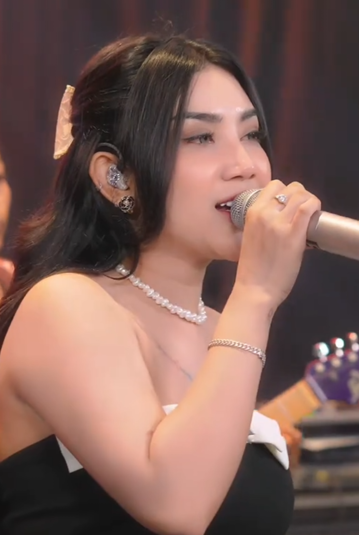 AYANG AYANG - Shinta Gisul