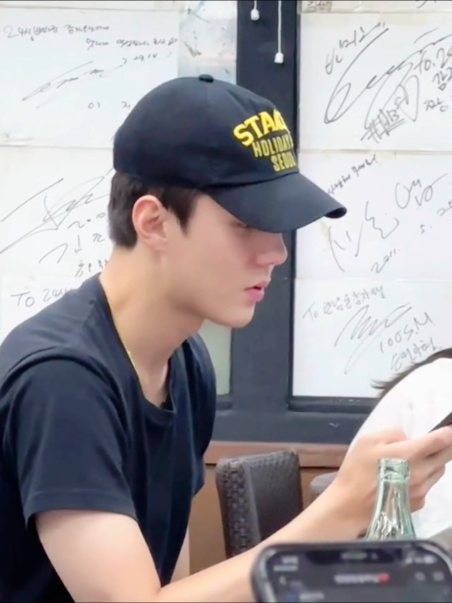 kangen banget😭 sehun hari ini udah menyelesaikan wamilnya 80% tinggal 20% lagi alias 4 bulan lagi😭 #sehun #ohsehun #exo #exol #weareoneexo #fyp #xyzbca 