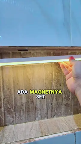 Jadi estetik gini, cakep banget tinggal dicas kalo abis baterai, bisa dilepas pasang karena pake magnet, cek keranjang yaa #lampuportable #lampulemari #lampukamarmandi #lampuserbaguna #lampusensor 