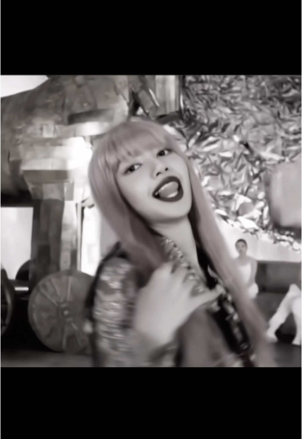 #lisa #lisaedit #explore #tiktok #lalisa #foryou #fyp #explore #viral #fyp 