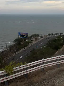 Thành phố này thật đẹp và chúng ta cũng vậy #chill  #vungtau #xuhuongtiktok 