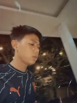😔