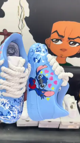 Stitch customs AF1 🩵🩵💙 Ta de pinga ese diseño #foryoupage #louis_customs #fypシ゚ #fyp #foru 