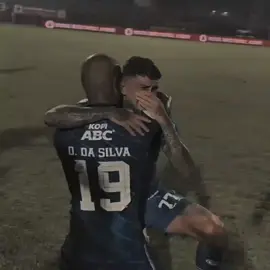 sampai bertemu kembali dititik terbaik Kita💙 #ciroalves #daviddasilva #persibbandung #bobotohpersib1933 
