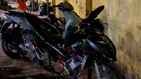 Cảnh này thật quen thuộc #xuhuong #xuhuongtiktok #xuhuong2023 #y15zr #y15zrmalaysia #y15zrvietnam #xedokieng #exdangma #ex150_style_malay #ex150 #xedovietnam 