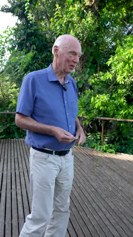 Usar una chiva para pajarear nos permite visitar varios hábitats y encontrar muchas aves en una sola mañana.