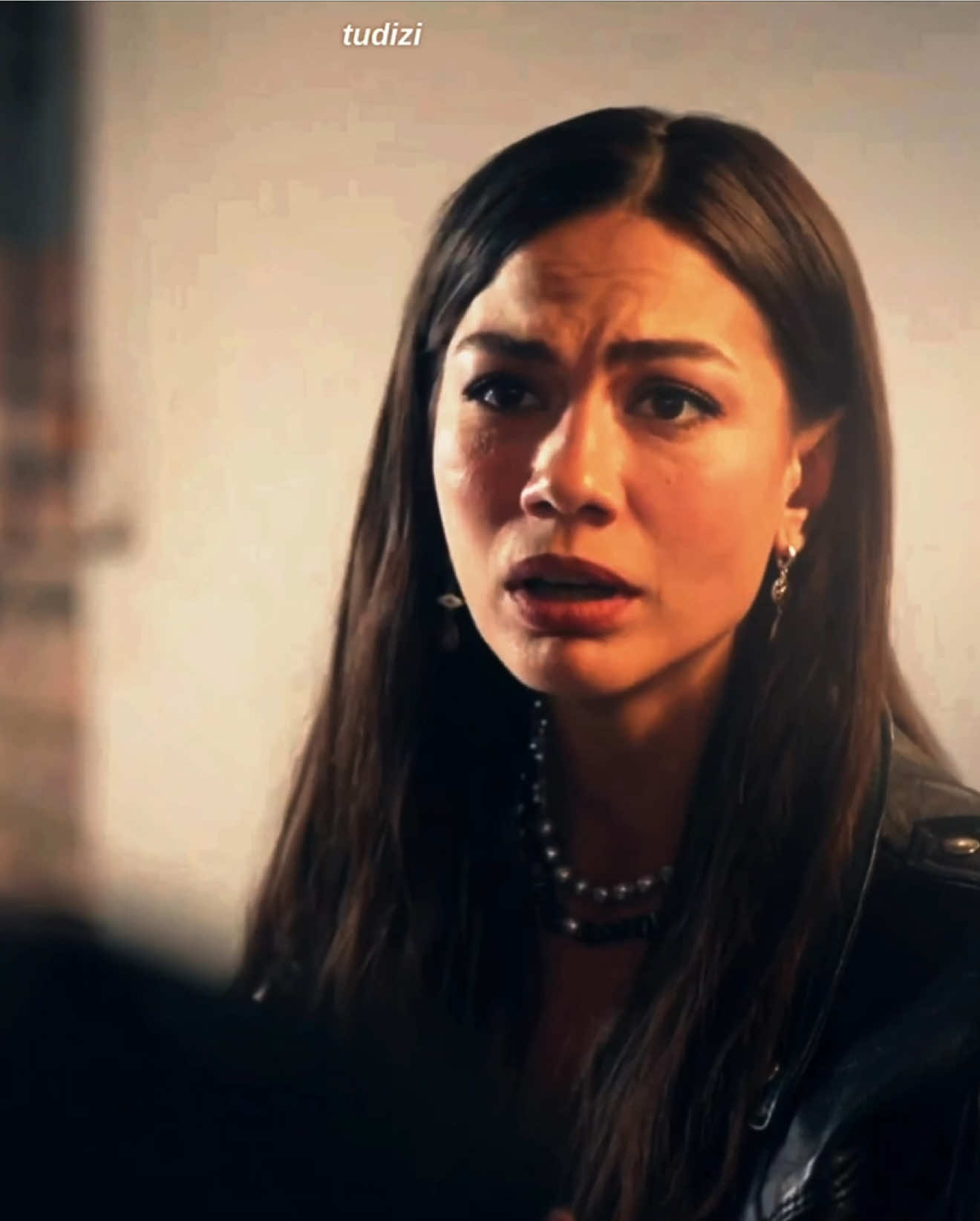 This moment🤭🤭                       #tudizi #turkishseries #dizi #turkishseries #eşrefruya #eşreftek #demetozdemir #cagatayulusoy 