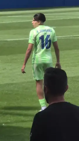 Toni Fernandez en el partido contra el andorra. SIGUEME GRACIAS. ❤️💙❤️ #fyp #foryoupage❤️❤️ #paratiiiiiiiiiiiiiiiiiiiiiiiiiiiiiii #hazmeviral #barça #fcbarcelona #barcelona 