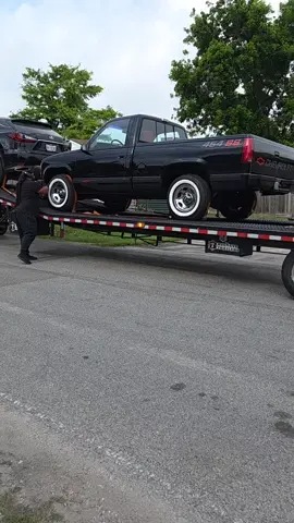 gracias @efren_monroy muy buen trato por esta chulada se queda en casa 😍😍😍 desde Chicago asta houston😍😍😍 #chevrolet #454ss #fyp #houstontx 