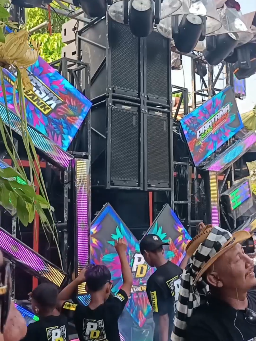 INFO NAMA JINGLE JI #bigw #brewog_audio #riswanda #malang #blitar #blitar24jam #kediri24jam #jember #nanda 