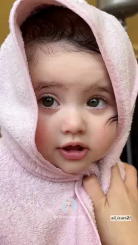 How precious and beautiful😍😍😍 . #family #daughter #baby #babygirl #dad #shorts #reels #babyanddad #fyp #Trend