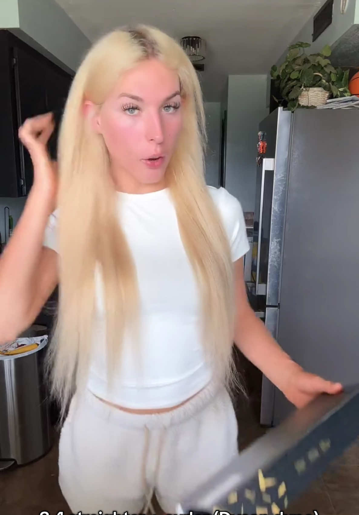 Couldn’t afford the real Dyson and got this and it works so good! New favorite curler + straightener! ~ ~ ~ ~ #fyp #foryou #viral #foryoupage #oklahoma 