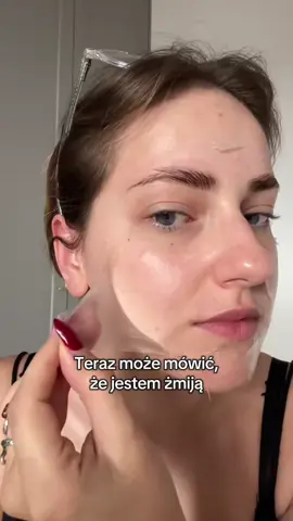 To ten dzień.. muszę zrzucić skórę 🫨  Medicube Peel Off Mask 🌸 @medicube global  #medicube #peeloffmask #maskapeeloff 