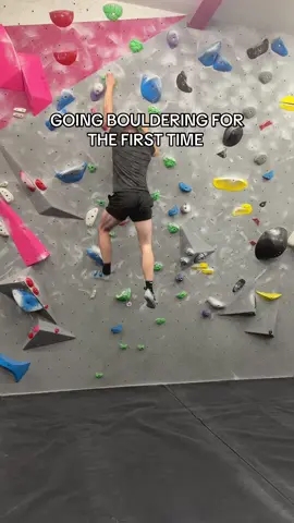 didn’t like my fingers anyway tbf glad i can’t feel them anymore 👍 #bouldering #GymTok #gymbro #gymlad #gymrat 