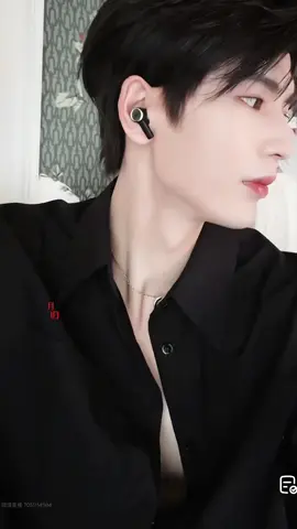 oi là trời Trương Lăng Hách!!!! #ZHANGLINGHEXGUCCI #ZHANGLINGHE #trươnglănghách #truonglanghach #GucciFirenze #GucciCruise26 #xh 
