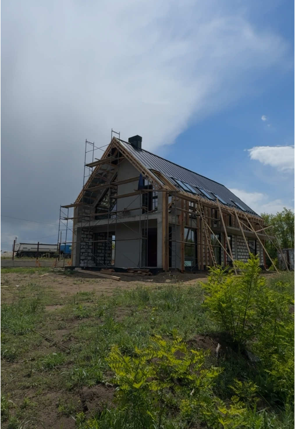 #roofing #roof #rooftop #roofer #roofinglife #roofersoftiktok #rooftop #moldova #romania #md #poland🇵🇱 #DIY #diyproject #woodworking #metalroofing #metalroof #acoperis #acoperisuri #lucartconstruct #dublufalt #roofers #build #foryoupage❤️❤️ #4 #foryoupagе #woodworking #metalworking #metalwork #welding #diy #metalroof #dachdecker #homedecor #work #fyp #construction #constructiimoldova #house #dach #acoperis #aluminium #otovasca25 #roofing #metalroof #metalroofing #roofers #work #moldova #romania #md #metalworking #velux #foryoupage #build #metalroofing 