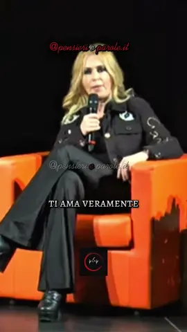 “Se uno ti AMA veramente ti permette di fiorire”🔥🌹🧠  Che ne pensi delle parole della dottoressa Bruzzone?  Scrivilo nei commenti👇👇👇  Tagga qualcuno che ha bisogno di leggere questo oggi🌹   #sviluppopersonale #motivazionepersonale #mentesana #mentalitàvincente #mentepositiva #sogni #vita #pensieroprofondo #motivazioni #amore #relazione 