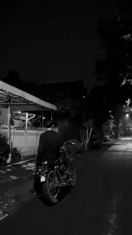 ayah pidi sering berkata, tenang saja, perpisahan tak menyedihkan, yg menyedihkan adalah bila habis itu saling lupa.