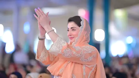 اللہ بخت ڈیوے 💚✨ #maryamnawaz #maryamnawazsharif #cmpunjabmaryamnawaz #pmlntiktok #fyp 