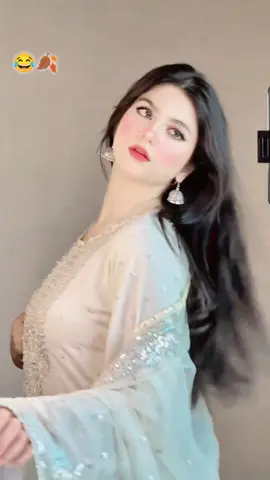 Lal pari 😝