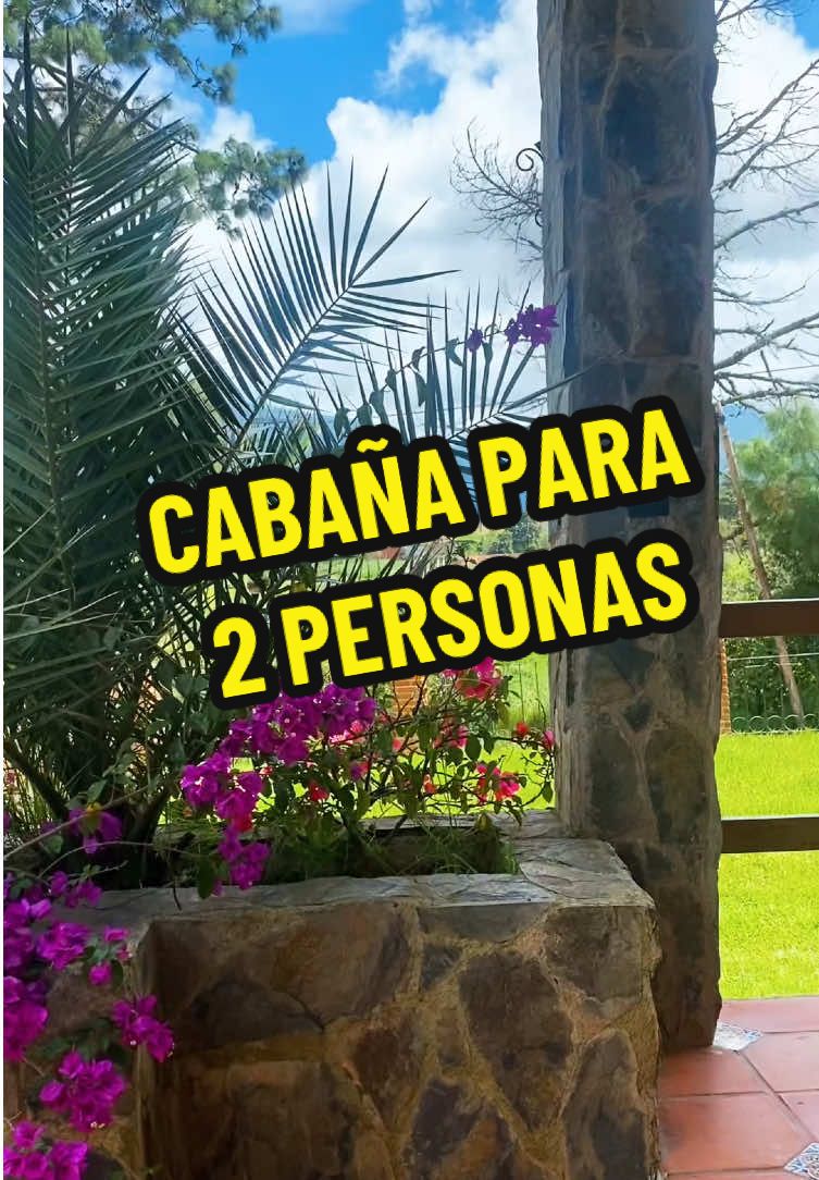 Perfecta para pasar un finde semana maravilloso al lado de esa persona especial. 🥰❤️Además somos petfriendly, así que tu mascota también puede vivir la experiencia a tu lado!! 🐾🐶 📍Finca San Rafael, Zacatlán. 🍎 #cabaña #cabañas #cabañasdemadera #zacatlán #pueblosmagicos #puebla #mx 