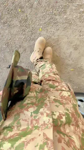Hum bohat bigar gy han😂 #pakarmy #army #foryou #viralvideo #viral #unfreezemyacount #dontunderreviewmyvideo #foryoupageofficiall #fyp #foji #armyvideos 