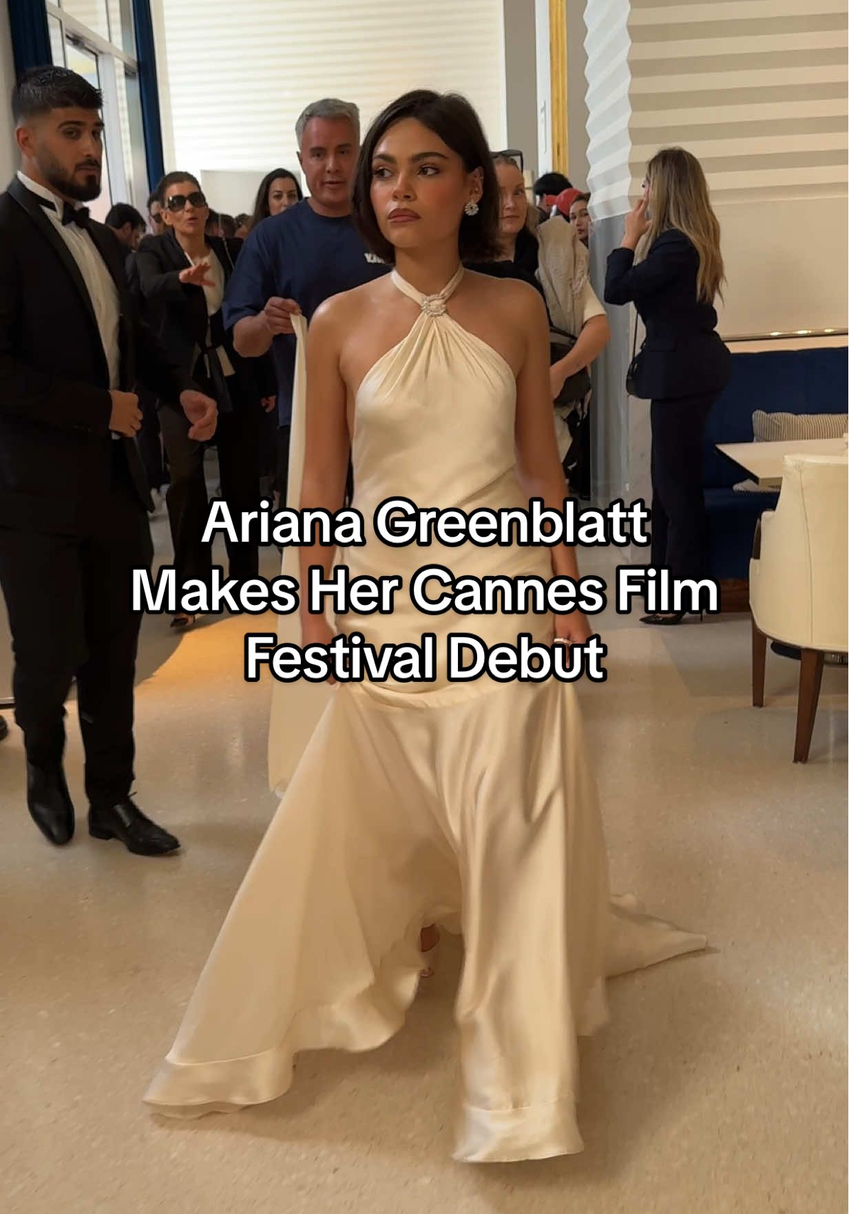 Baby’s first #CannesFilmFestival! #ArianaGreenblatt has arrived to the festival looking glamorous as ever, her first red carpet appearance since joining team #bob. 