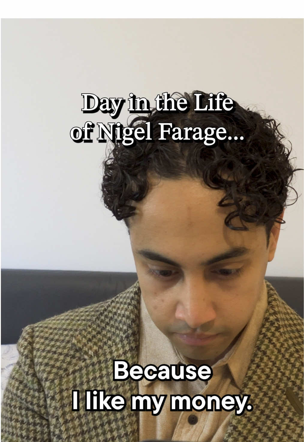 Day in the Life of Nigel Farage… #satire #comedy #nigelfarage #politics #parody #britishhumour #britishpolitics #skit #britishnews #funny #fyp #ukfunny #london 