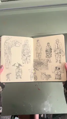 am i @sabbbbern yet   #nyc #art #artistsoftiktok #artistatiktok #drawing #sketchbook #streetart 