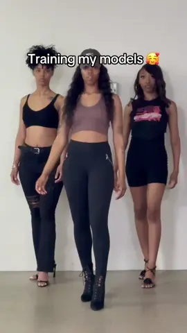 Model development (training) with my Agency Models 🥰 As a mother Agent & Runway Coach, my job is to develop my models & train them . The preparation BEFORE hitting the big stage is sooooo important. The models that takes this part of their career serious will make it far 🫶🏽   #fyp #BlackTikTok #modeling #Runway #fashion #modelcoach #runwaycoach #catwalk #strut #inspiration #modelingagency 