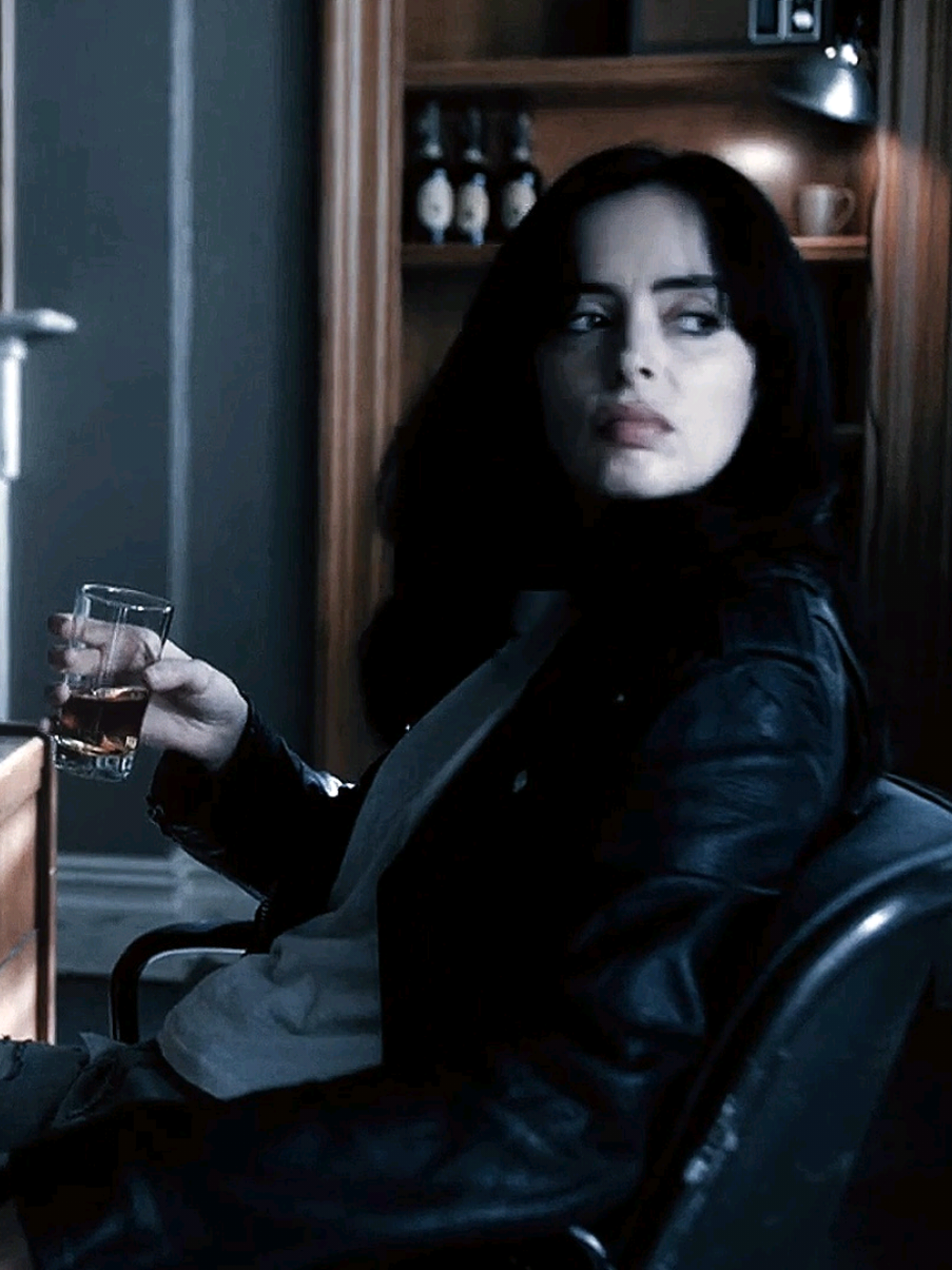 and she's back  #jessicajones #krystenritter #marvel #aestheticedits #fyp 