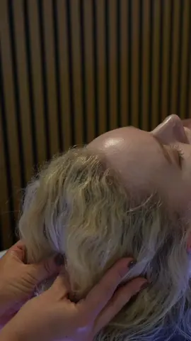 ASMR: | @Mad Head Spa You need to experience your Bucket-list Japanese inspired head spa treatment at Mad•HeadSpa! located in Park Ridge, Illinois. link to book is in BIO #headspa #scalpmassage #chicagoheadspa #scalptreatment #scalphealth