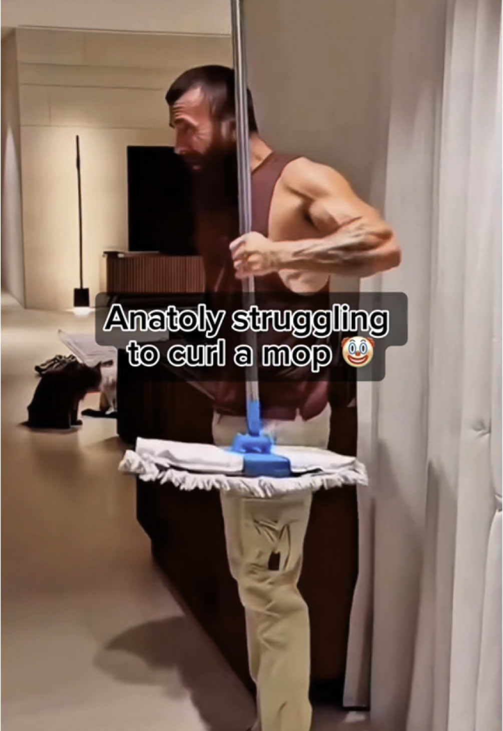 Anatoly humbled 💀 #quinstott #quinstottfitness #quinstottclips #iamquinstott #gains #iamnotquinstott #GymTok #FitTok #fit #muscle #lifting #Fitness #liftheavy #fypシ゚viral #fitnessgoals #viral #viralvideo #fypシ #humbled 