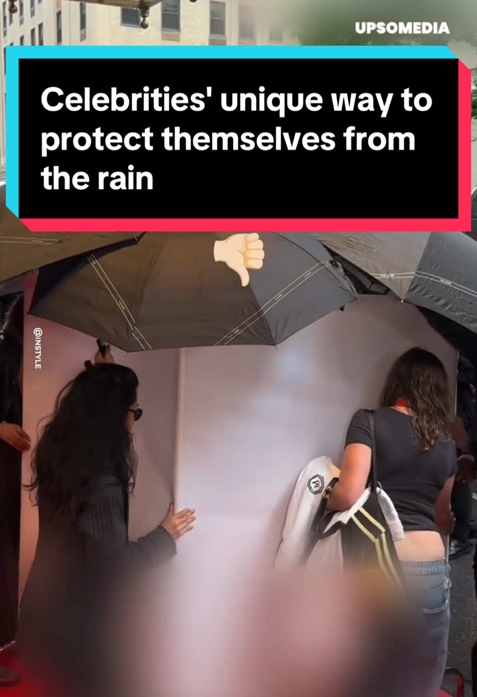 Celebrities' unique way to protect themselves from the rain #entretneews #rain #redcarpet #blooper #famous #gossip #premiere 