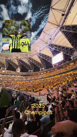 مبروك بطولة الدوري للعميد 💛🖤💛🖤 #الاتحاد #روشن #بطل #جدة 
