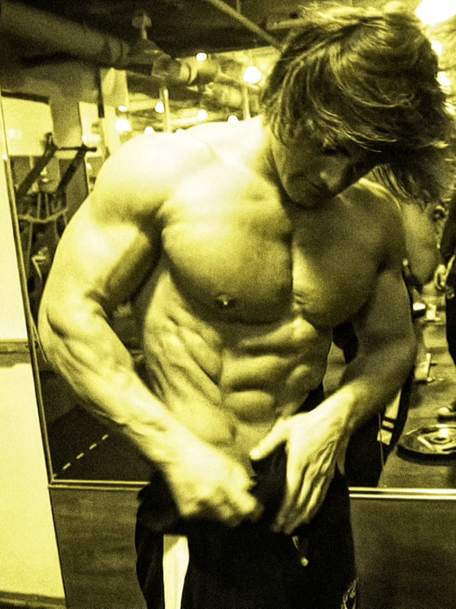 Calum V MOGER was a true mogger and underrated #gymmotivation #bodybuilding #gymedit #uncrownedkings #GymTok #cbum #jeffseid #calumvonmoger