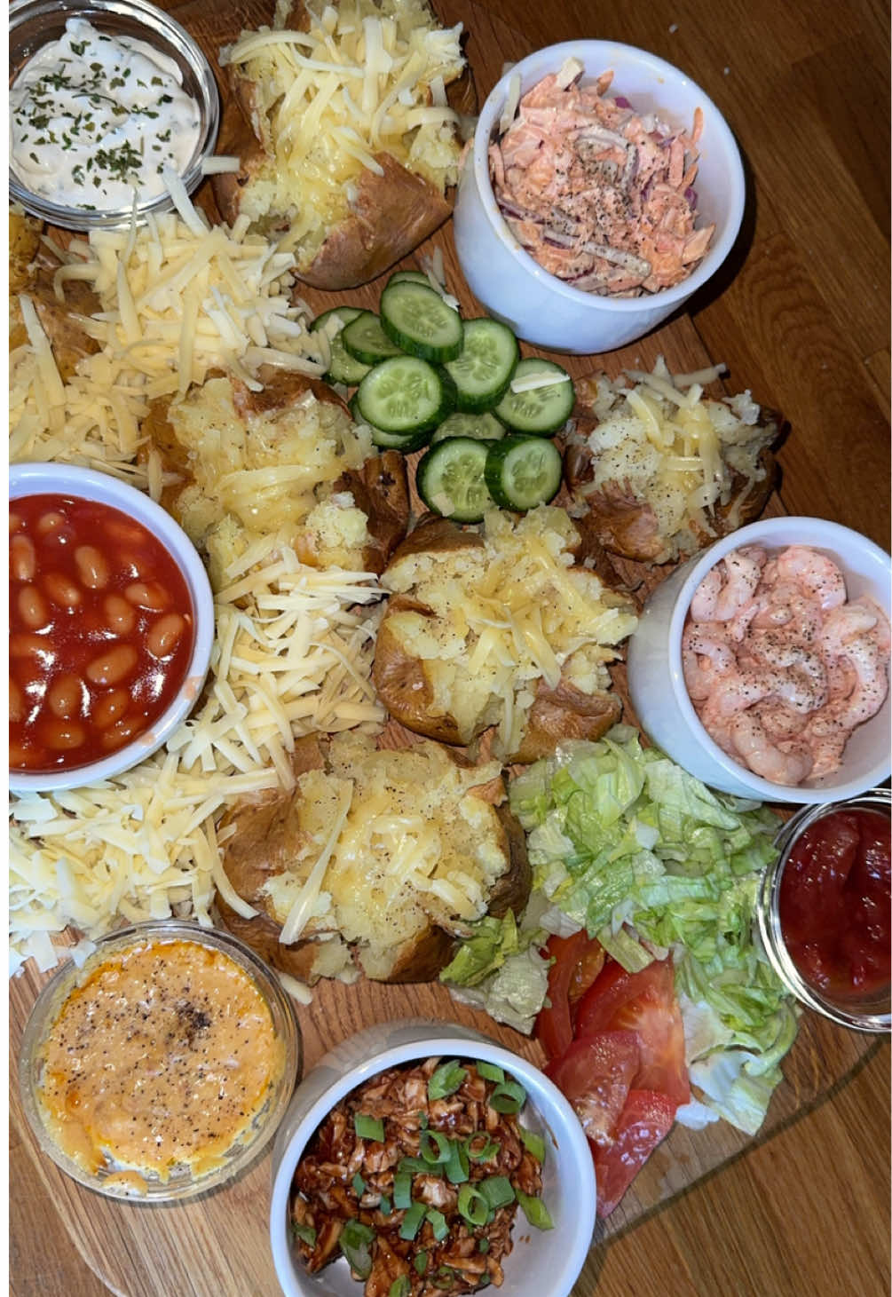 This is✨YOUR✨sign to make a JACKET TATTIE BOARD 🥔🥗🍗🧀🫘🍤 #jacketpotato 