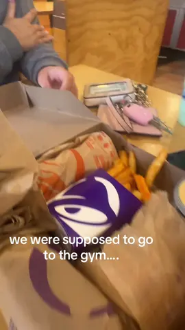 live laugh love taco bell #funny #relatable #tacobell #fyp #fypシ #fypシ゚viral 