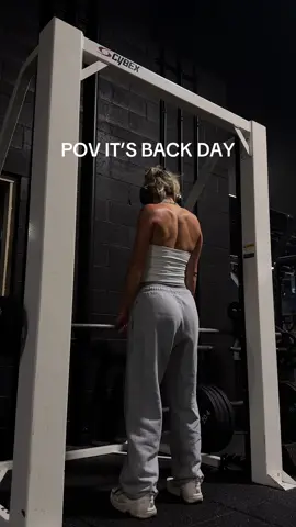 Full back workout in @DFYNE code TAYLOR 🤍 #backday #backworkout #upperbody #arms #workout #gym #routine 