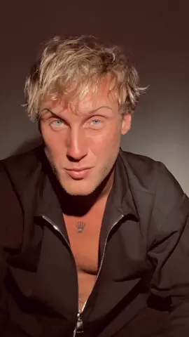 Nato per essere qualcuno…🦁👱🏾🔱