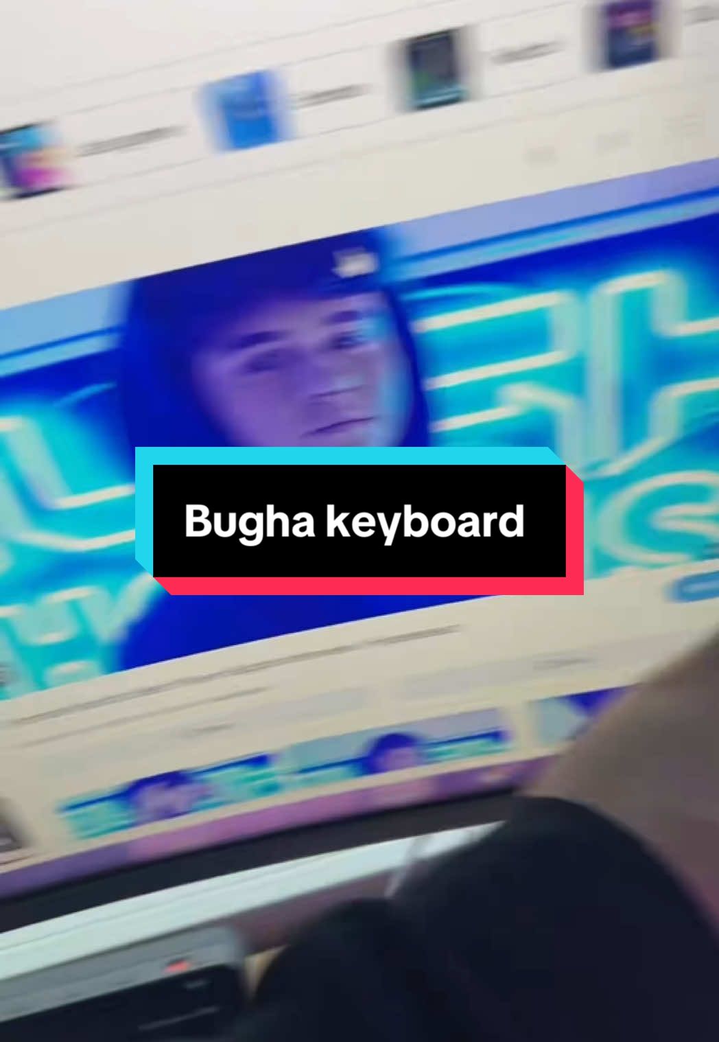 Bugha keyboard cut in half #bugha #fortnite #nwbuilds #keyboard 
