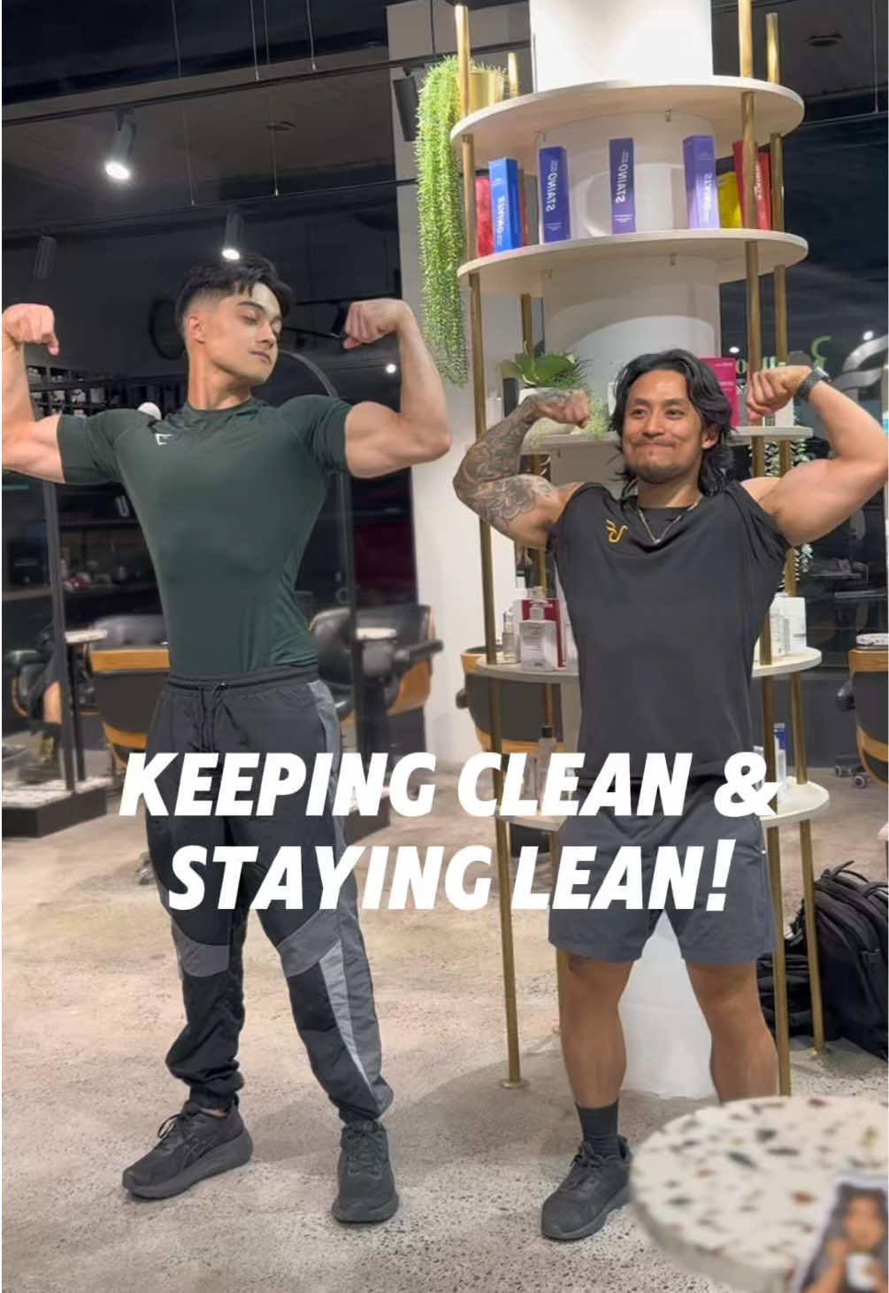 Keeping my coach clean while he makes me stay lean! 💯🫡💪 @Brendan Wong @ultrafadehair  #coach #sydneyhairdresser #gains 