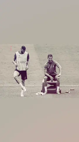 اخذته من واحد😅 #كريستيانو_رونالدو 
