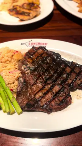 Love Me A Good Steak @Longhorn Steakhouse 
