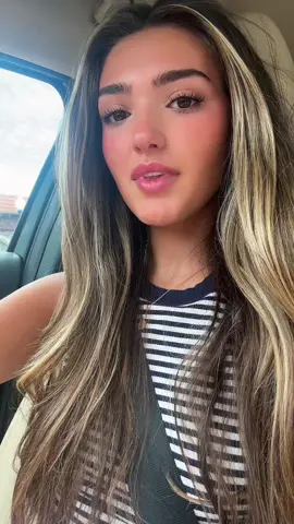 Back to my roots 💇🏽‍♀️💇🏽‍♀️💇🏽‍♀️!!! @Matt Hall #gloss #hairgloss #brunette #transformation 