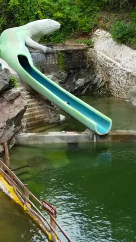 ¡Déjate sorprender con la naturaleza de Guárico! Tienen que comocer este hermoso balneario completamente natural, que con sus refrescantes pozos y gran tobogán la diversión esta garantizada ¡Guárico tu destino, Tierra Blanca te espera! @nicolasmaduro @delcyrodriguezv @leticiagomezve @luchaalmada15 @minturvzla2.0 @inaturvzla @Aguas de tierra blanca 