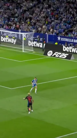 mama mía pero que golazo @fcbarcelona #campeon #lamineyamal #yamal #fcbarcelona #fcbarcelona🔵🔴 #golazo 