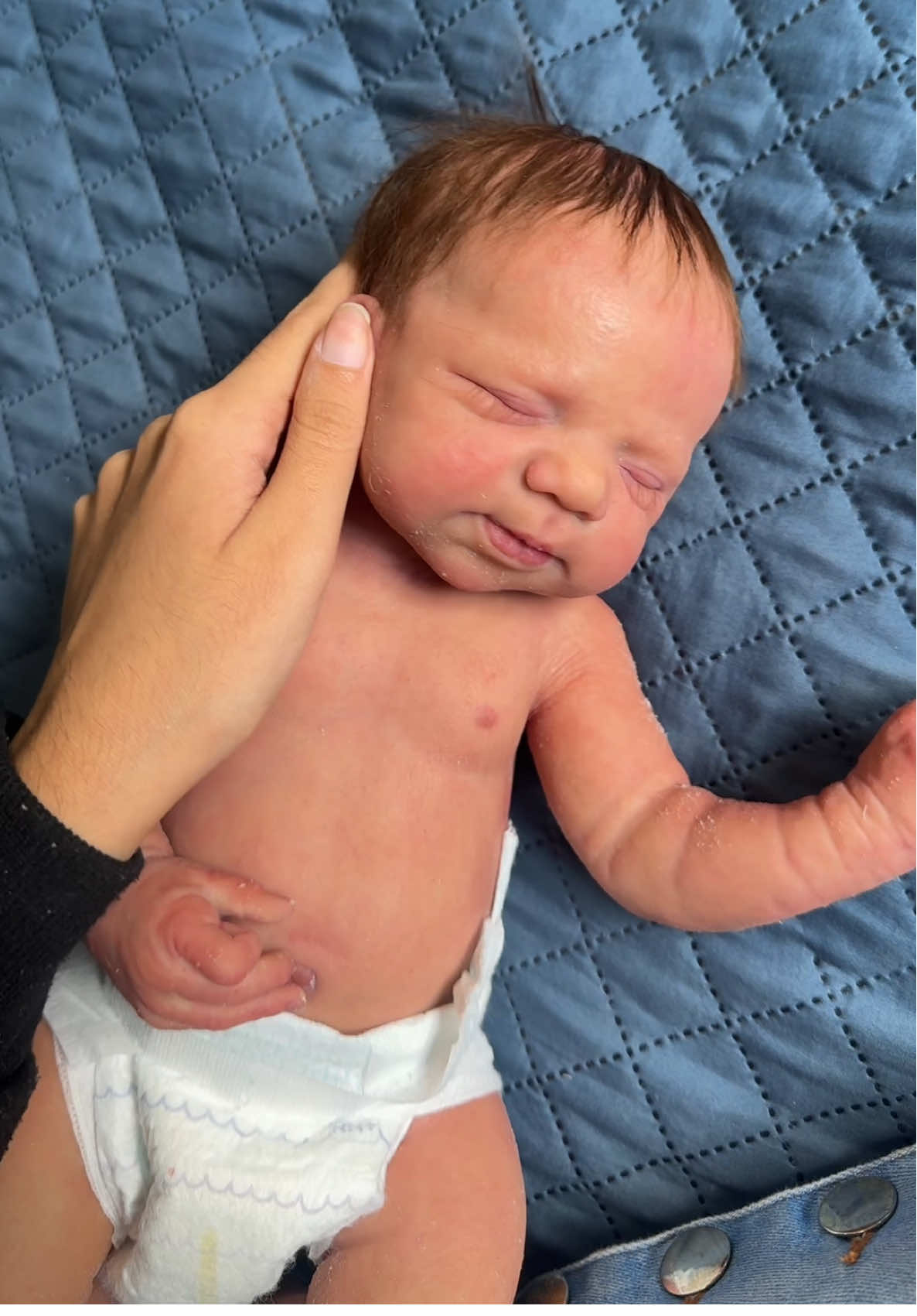 Detalhes do meu bebê reborn de silicone super realista 🥹💙 #bebereborn #rebornbaby #roleplay #reborndolls #reborncommunity #reborncollector #foryou #gabireborn #bebe 